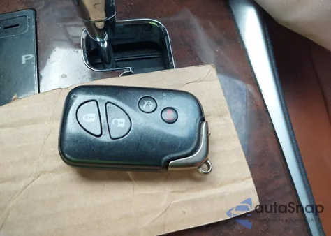 2012 Lexus Is 250C z USA, uszkodzony, nr VIN JTHFF2C28C2523131